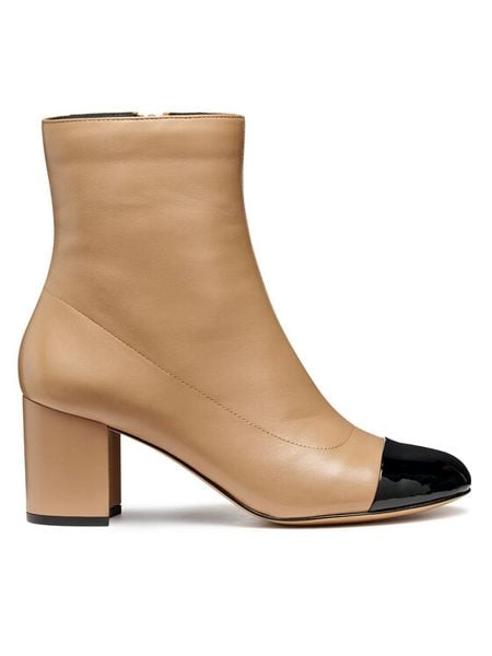 Geox Botki D Virnilisa 65 D56YYA 0TUHH C0015 Beżowy. Brązowe botki damskie Geox, ze skóry, bez obcasa, na słupku, bez zapięcia. Za 539.99 zł.