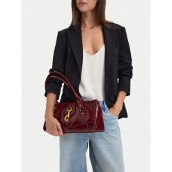 Torebka Badura. Czerwone torebki klasyczne damskie Badura, bez dodatków. Za 249.99 zł.