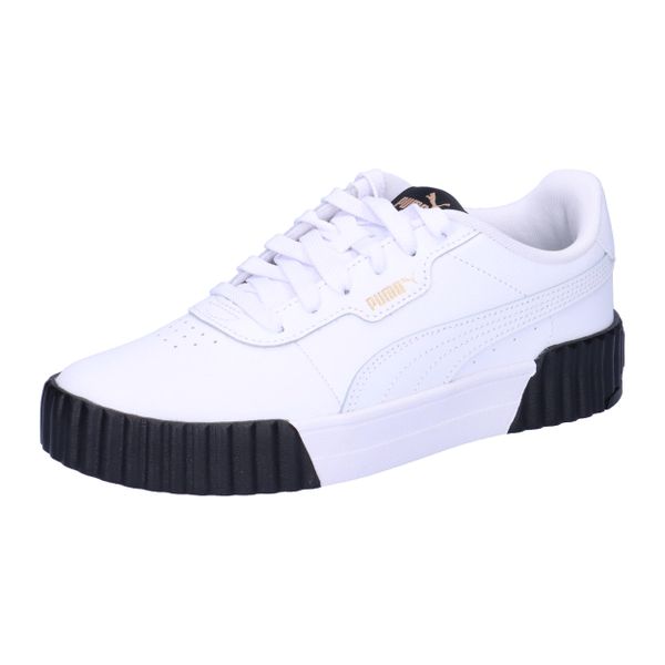 Buty na co dzień damskie PUMA CARINA skóra. Białe obuwie sportowe damskie Puma, ze skóry ekologicznej, bez zapięcia, trekkingowe. W wyprzedaży za 219.00 zł.