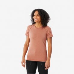 Koszulka damska trekkingowa z krótkim rękawem Forclaz MT900 merino seamless. Brązowe bluzki damskie FORCLAZ, m, bez wzorów, z elastanu, bez kołnierzyka, bez ramiączek. Za 219.99 zł.