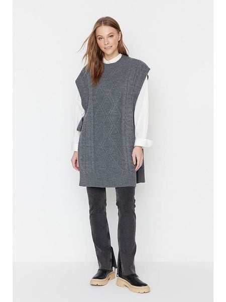 Trendyol Sweter w kolorze szarym rozmiar: L/XL. Szare swetry klasyczne damskie Trendyol, l, ze splotem, bez kołnierzyka. Za 60.99 zł.