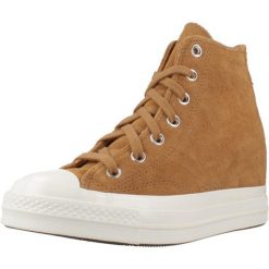 Buty CONVERSE CHUCK 70 WEDGE HI Brązowy. Brązowe obuwie trekkingowe damskie Converse, ze skóry, bez zapięcia. Za 368.99 zł.