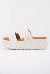 Sandały HEY DUDE AUSTIN SLIDE CLASSIC Biały. Białe sandały damskie Hey dude, bez wzorów, z tkaniny, bez obcasa, bez zapięcia. Za 204.99 zł.
