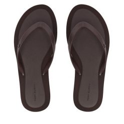 Japonki Tory Burch. Brązowe klapki damskie Tory Burch, bez wzorów, bez obcasa, bez zapięcia. Za 484.99 zł.