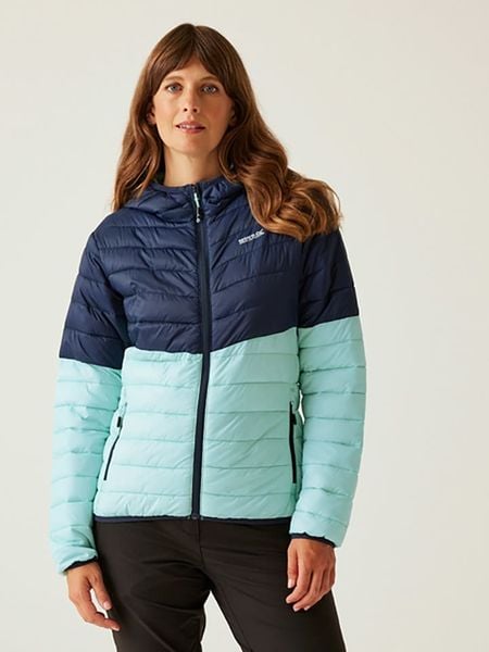 Regatta Kurtka pikowana "Hillpack IV" w kolorze błękitno-granatowym rozmiar: 34. Niebieskie kurtki damskie Regatta, bez wzorów, bez kaptura. Za 109.26 zł.