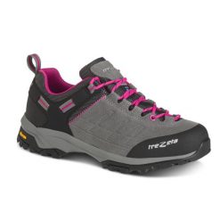 Buty trekkingowe damskie Raider Wp Women. Czerwone obuwie trekkingowe damskie Trezeta, z zamszu, bez zapięcia. Za 399.99 zł.