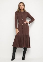 Brązowa Taliowana Sukienka z Wiskozą z Guzikami i Rozkloszowanym Dołem Faratila. Brązowe sukienki damskie Born2be, bez wzorów, z wiskozy, eleganckie, bez ramiączek. Za 139.99 zł.