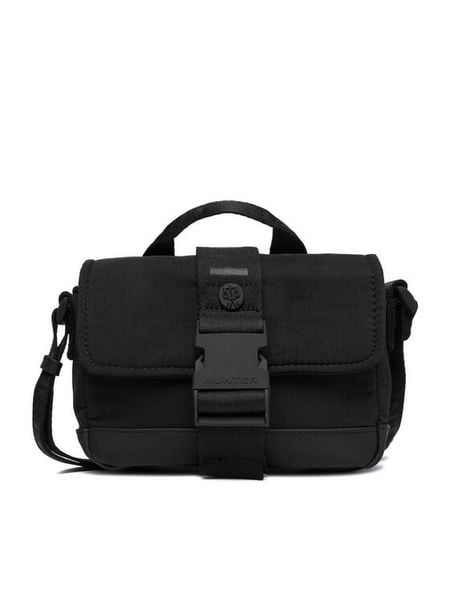 Hunter Torebka CEO-HTR-XC-008-08 Czarny. Czarne torebki klasyczne damskie Hunter, z materiału, bez dodatków. Za 129.99 zł.