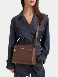 MEXX Torebka CEO-MEXX-S-009-10 Brązowy. Brązowe listonoszki damskie Mexx, bez wzorów, ze skóry, bez dodatków. Za 199.99 zł.