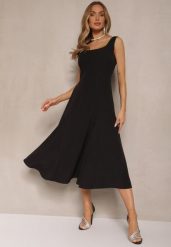 Czarna Rozkloszowana Sukienka w Klasycznym Stylu Deslene. Czarne sukienki damskie Renee, bez wzorów, eleganckie, bez ramiączek. W wyprzedaży za 91.99 zł.