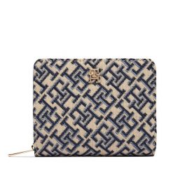 Portfel Tommy Hilfiger. Niebieskie portfele damskie Tommy Hilfiger, bez wzorów. Za 269.99 zł.