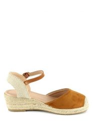Sixth Sens Espadryle w kolorze jasnobrązowym na koturnie rozmiar: 37. Brązowe espadryle damskie Sixth Sens, bez wzorów, bez obcasa, na koturnie. Za 123.95 zł.