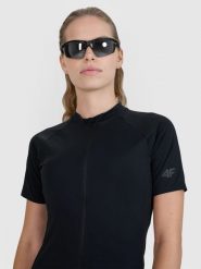 4F Koszulka rowerowa damska - czarna XS. Czarne koszulki sportowe damskie 4F, l, bez wzorów, z materiału, bez ramiączek, rowerowe. W wyprzedaży za 119.99 zł.