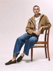 Skórzane mokasyny - zielony. Zielone mokasyny damskie Reserved, ze skóry, bez obcasa. Za 219.99 zł.