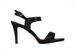 Sandały Bayla-187 587-536 Black 22 187049, Czarny, Skóra ekologiczna - 41. Czarne sandały damskie Bayla, bez wzorów, z materiału, bez obcasa, bez zapięcia. W wyprzedaży za 134.10 zł.