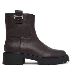 Botki Calvin Klein. Brązowe botki damskie Calvin Klein, bez obcasa, na płaskiej podeszwie, bez zapięcia. Za 799.99 zł.