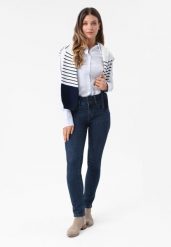 Granatowe jeansy damskie slim D-MONTANA 14. Jeansy damskie Volcano. Za 169.99 zł.