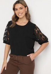 Czarna Bluzka z Koronkowymi Rękawami Jenavessa. Czarne bluzki damskie Born2be, xl, z aplikacjami, z jeansu, biznesowe, bez kołnierzyka, bez ramiączek. Za 64.99 zł.