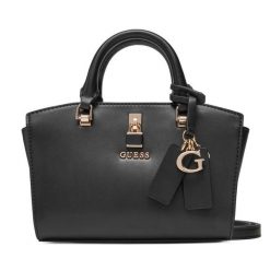 Torebka Guess. Czarne torebki klasyczne damskie Guess, bez dodatków. Za 409.99 zł.
