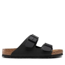 Klapki Birkenstock. Czarne klapki damskie Birkenstock, bez wzorów, bez obcasa, bez zapięcia. Za 329.99 zł.