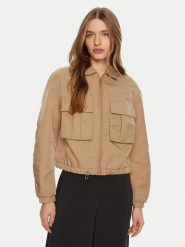 Guess Kurtka przejściowa V5RL03 WGYB0 Brązowy Regular Fit. Brązowe kurtki damskie Guess, s, z aplikacjami, z syntetyku, bez kaptura. Za 569.99 zł.