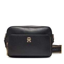 Torebka Tommy Hilfiger. Czarne listonoszki damskie Tommy Hilfiger, bez wzorów, bez dodatków. Za 239.99 zł.