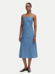 Calvin Klein Jeans Sukienka jeansowa LV047F748G Niebieski jasny Regular Fit. Niebieskie sukienki damskie Calvin Klein Jeans, bez wzorów, z jeansu, bez ramiączek. Za 529.99 zł.