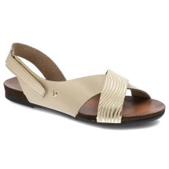 Beżowe Sandały Lemar Modne Buty Na Lato. Brązowe sandały damskie Lemar, bez wzorów, bez obcasa, bez zapięcia. Za 199.00 zł.