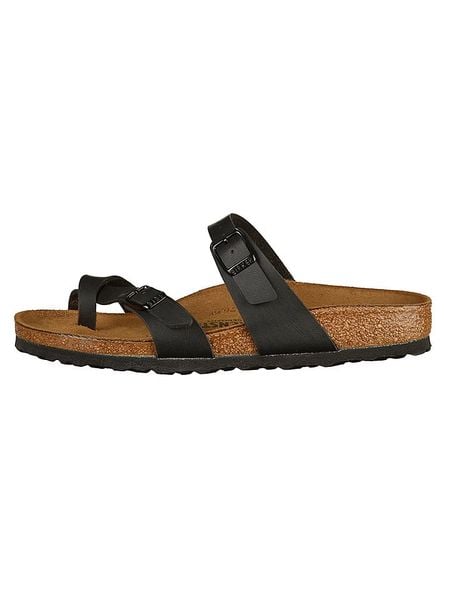 Birkenstock Japonki "Mayari" w kolorze czarnym rozmiar: 39. Czarne klapki damskie Birkenstock, bez wzorów, bez obcasa, bez zapięcia. Za 329.42 zł.