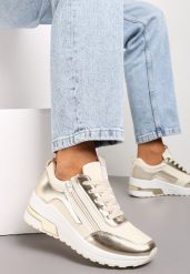 Beżowe Sneakersy z Ekoskóry z Połyskującymi Detalami i Ozdobnym Zamkiem Raviles. Brązowe obuwie sportowe damskie Renee, bez zapięcia. Za 109.99 zł.