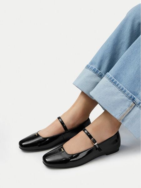 MEXX Baleriny EO-CZY12-01 Czarny. Czarne balerinki damskie Mexx, bez wzorów, ze skóry. Za 249.99 zł.