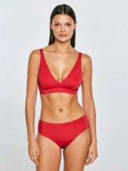 Góra od kostiumu kąpielowego czerwona Morra 603. Czerwone bikini Big Star, bez wzorów. Za 99.99 zł.