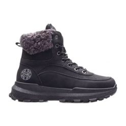 Buty Lee Cooper LCJ-22-44-1362L czarne. Czarne obuwie trekkingowe damskie z materiału, za kostkę, bez zapięcia. Za 272.73 zł.