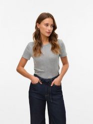 Vero Moda Koszulka w kolorze szarym rozmiar: XL. Szare bluzki damskie Vero Moda, xl, bez wzorów, z bawełny, bez kołnierzyka, bez ramiączek. Za 56.93 zł.