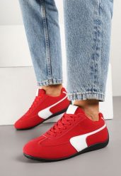 Czerwone Sneakersy w Stylu Kultowych Tenisówek Virritia. Czerwone obuwie sportowe casual damskie Born2be, z jeansu, tenisowe. Za 84.99 zł.