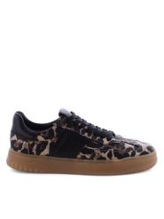Kennel & Schmenger Sneakersy Gaz 51-16740.466 Brązowy. Brązowe obuwie sportowe damskie Kennel + Schmenger, z materiału, bez zapięcia. Za 749.99 zł.