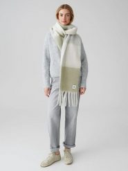 OPUS Szal "Ascottie" w kolorze miętowym rozmiar: onesize. Zielone szaliki damskie Opus, bez wzorów, z materiału. Za 73.99 zł.