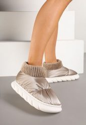 Ciemnobeżowe Kapcie Vices Pikowane na Piankowej Podeszwie Floraviel. Brązowe kapcie damskie Born2be, z dzianiny. Za 29.99 zł.