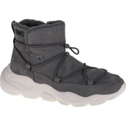 Buty Big Star Shoes II274264 szare. Szare botki damskie z syntetyku, retro, bez obcasa, bez zapięcia. Za 236.19 zł.