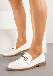 Białe Klasyczne Mokasyny z Elegancką Aplikacją Frolvia. Białe mokasyny damskie Born2be, bez obcasa. Za 79.99 zł.
