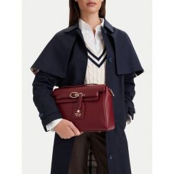 Torebka Beverly Hills Polo Club. Czerwone torebki klasyczne damskie Beverly Hills Polo Club, bez dodatków. Za 229.99 zł.