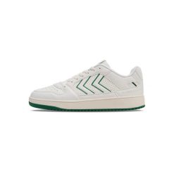 Sneakersy Hummel ST. Power Play PE. Białe obuwie sportowe damskie Hummel, bez zapięcia. W wyprzedaży za 273.00 zł.