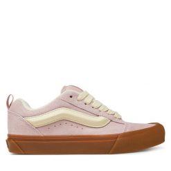 Tenisówki Vans. Czerwone trampki damskie Vans, bez wzorów, bez zapięcia. Za 229.99 zł.