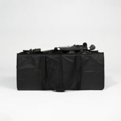 Torba do transportu wózka golfowego Inesis. Czarne torby podróżne INESIS, bez wzorów, z materiału. Za 129.99 zł.