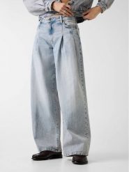 Guess Jeans Jeansy 182529 Niebieski Relaxed Fit. Niebieskie jeansy damskie Guess Jeans. Za 479.99 zł.