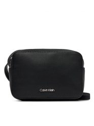 Calvin Klein Torebka Ck Must Camera Bag K60K610293 Czarny. Czarne listonoszki damskie Calvin Klein, bez wzorów, ze skóry, bez dodatków. Za 219.99 zł.
