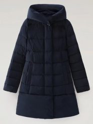 Woolrich Kurtka puchowa w kolorze granatowym rozmiar: XL. Niebieskie kurtki damskie Woolrich, xl, bez wzorów, z puchu, bez kaptura. Za 1,383.71 zł.