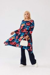 Asymetryczna tunika w hibiskusy OVERSIZE PLUS SIZE XXL JESIEŃ. Czerwone tuniki damskie Moda Size Plus Iwanek, na co dzień, na jesień, l, bez wzorów, z bawełny, eleganckie, z asymetrycznym kołnierzem, bez ramiączek. Za 179.90 zł.