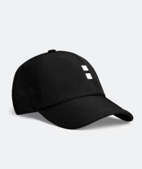 Czapka Unisex Play. Czarne czapki z daszkiem damskie NORDICDOTS, bez wzorów. Za 128.00 zł.
