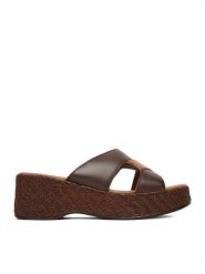 Lasocki Klapki CEO-WI23-AREMA-02 Brązowy. Brązowe klapki damskie Lasocki, bez wzorów, ze skóry, bez obcasa, bez zapięcia. Za 179.99 zł.